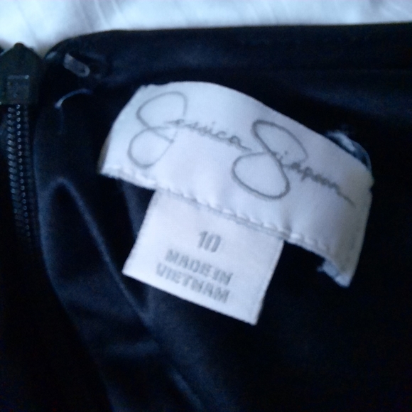 BNWOT Jessica Simpson Cold Shoulder LBD sz 10 - Picture 5 of 5